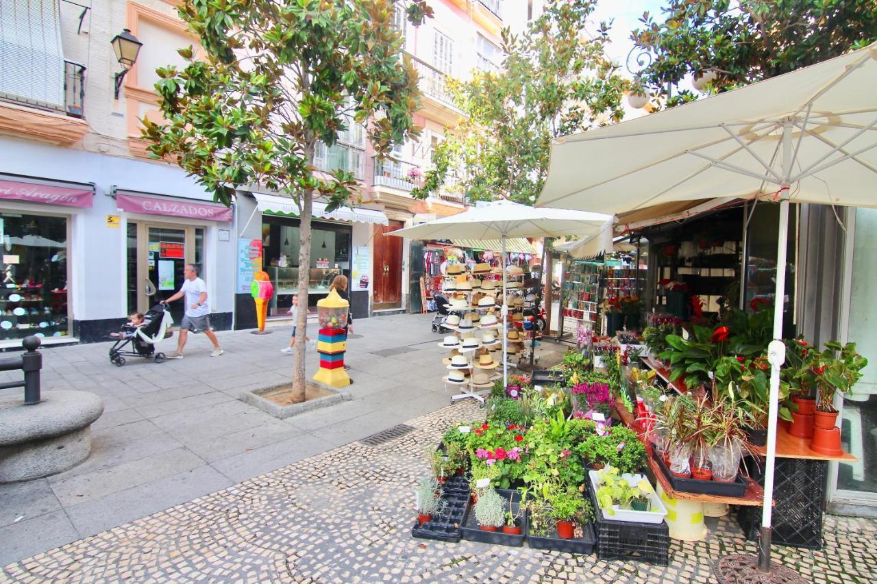 Apartamento Confortable Junto Al Mercado 加的斯 外观 照片